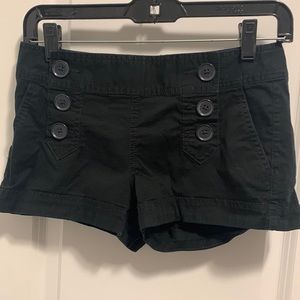 Express Shorts